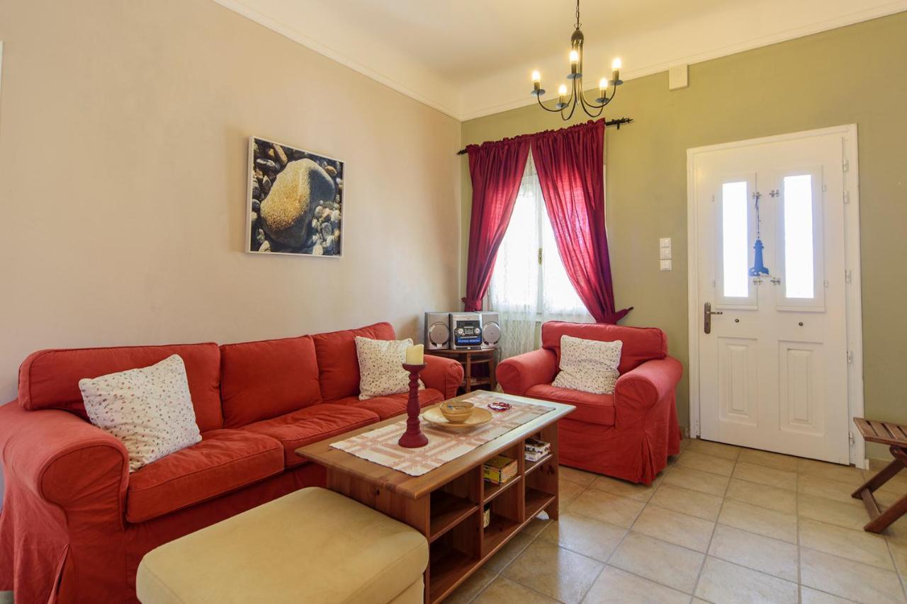 Jasmine Of Poseidonia Appartement Posidhonía Buitenkant foto