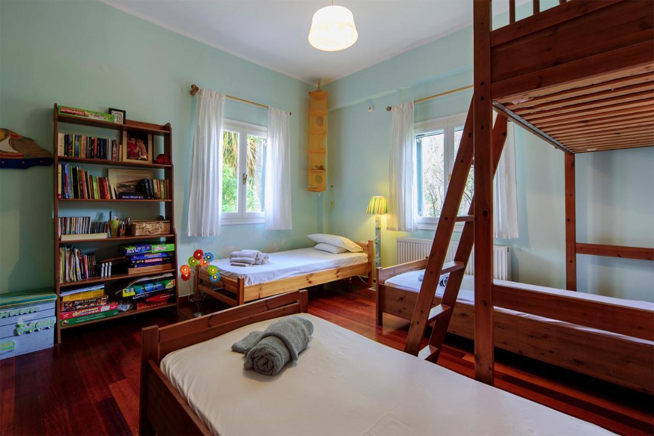 Jasmine Of Poseidonia Appartement Posidhonía Buitenkant foto